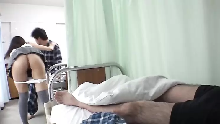 SW-308 And I Only Became A Healthy Ji - Next Bed To Defenseless Underwear Woman Who Came To Visit The Boyfriend.Beside Sleeping Boyfriend On Fire In Frustration Woman After Groping In Curtain Over It Has Been Across The Top Of Me!