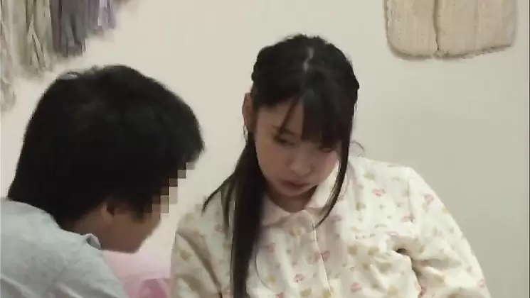 HUNTA-301  My Older Brother Is Just Me!So Let Me Get Pregnant!  Because My Brother Brought Her Fiancee To Introduce Her Family A Beloved Brother Who Will Soon Become A Thing Of Another Person