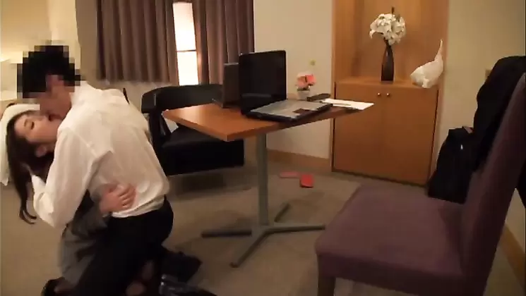 CLUB-393 Seriously (Maji) Speech Voyeur Videography 11 For A Colleague In The Workplace Where The Hotel's Business Trip Became A Partner Due To Company Mistake