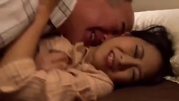JUX-078 Daughter Mass Fell In Father - Makise Misa