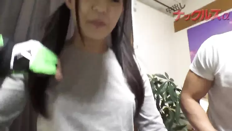 FC2PPV 1315787 （モザイク有り）【ウーバー女子】筋肉キレッキレ 23♀！巷で噂のノーブラノーパン可愛すぎるウバ女を連れ込み種付けSEX！みんなで乱交ハメ撮り【素人・乱交・個人撮影】