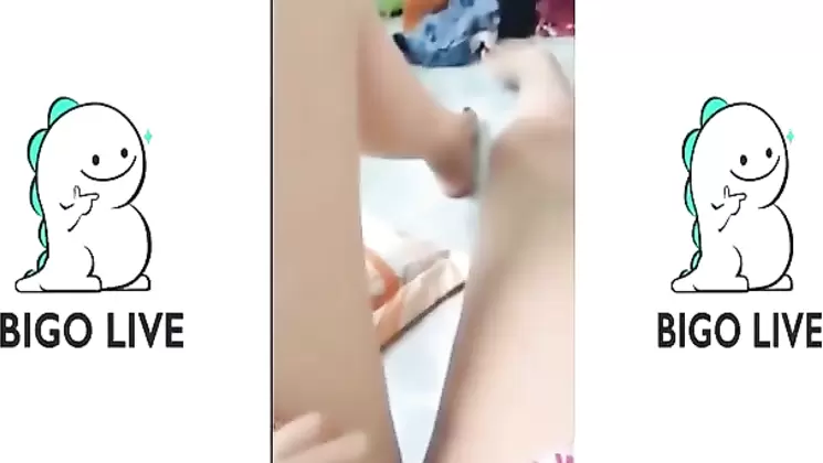 asian girl masturbate on bigo live