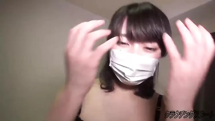 FC2PPV 1388949 21歳の若奥様と出会い、Hしちゃいましたｗｗｗ
