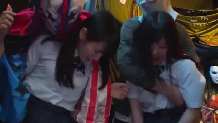 planing gangbang squirting schoolgirl
