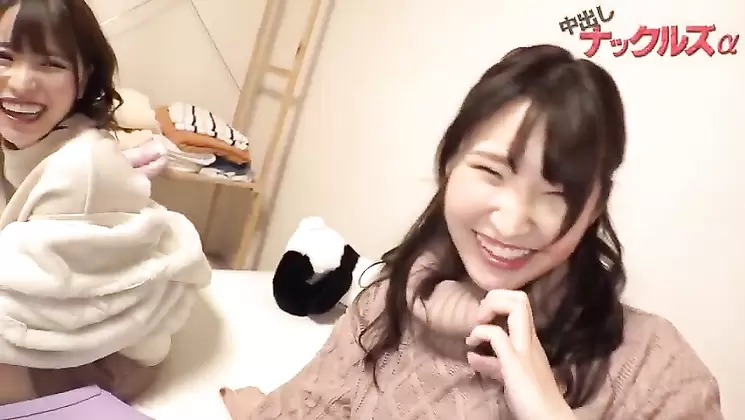 FC2PPV 1696305 （モザイク有り）芝生で遊んでる女子大生GET！春で発情するオマンコ。若くて最高傑作なボディを鷲掴みながらの中出し！！【乱交】