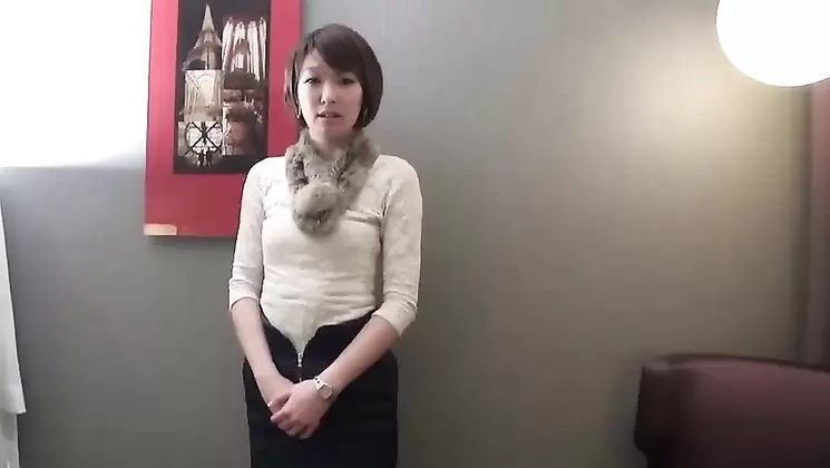 FC2PPV 1149646 (無)去年までCAで今は通訳のショートヘアー美女は号泣しながらの後悔セックス！
