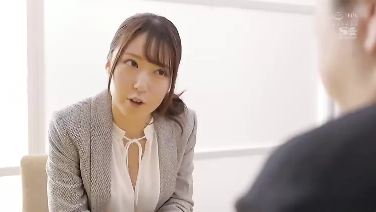 She Is Sexually Attracted By Old Men