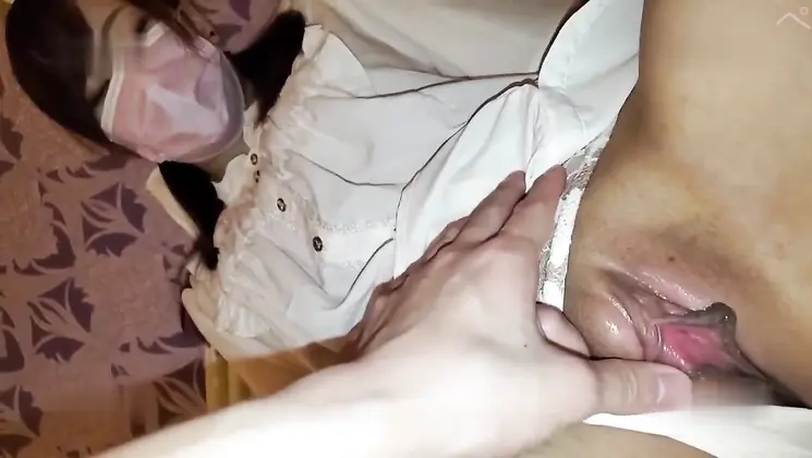 [Uncensored] Sleeping back cowgirl continuous vaginal cum shot to a girl with a loose fluffy atmosph