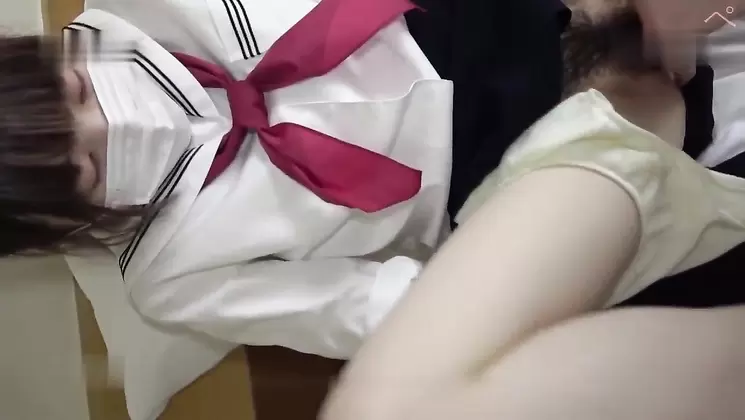 Limited number [Uncensored] A young child in uniform  Continuous vaginal cum shot in a fair-skinned