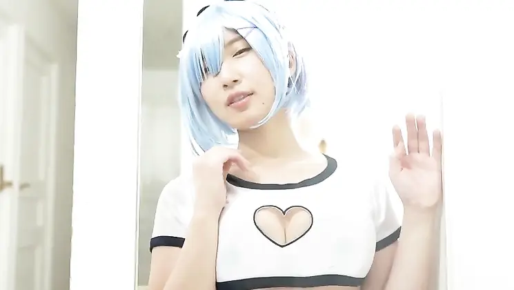 Mama Is A G cup Cosplayer Kokona Asakura
