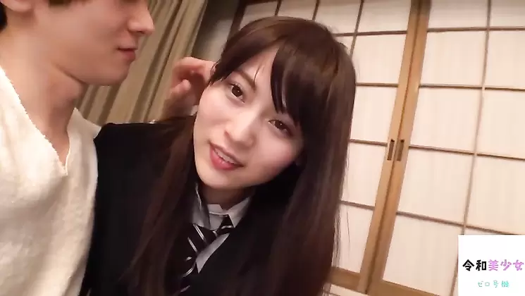 FC2PPV 1107856 【18歳ＪG・女子生徒セフレ】坂道系美少女のＪセフレちゃんを呼び出してハメ撮りしたったｗ彼氏の粗チンじゃ満足できなかった♀の悶絶する逝き顔見てくださいｗｗ【個人撮影・素人