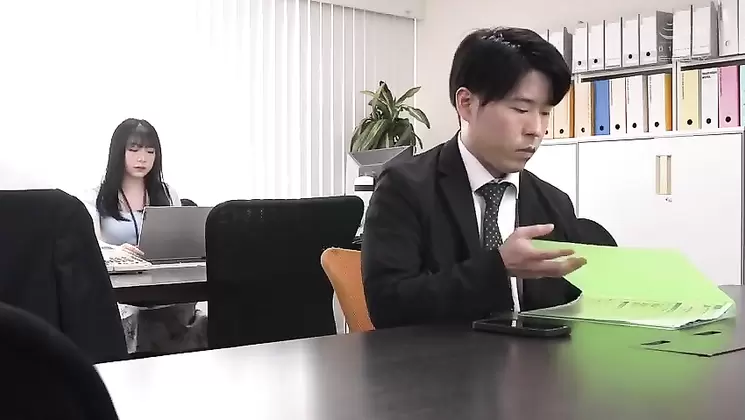 An Educator Who Fell Into A New Hcup Employee Bruised Non Shirahana