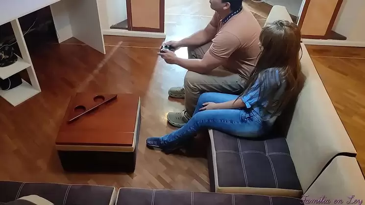I take the opportunity to ride my boyfriend's horn with my stepbrother who fu...