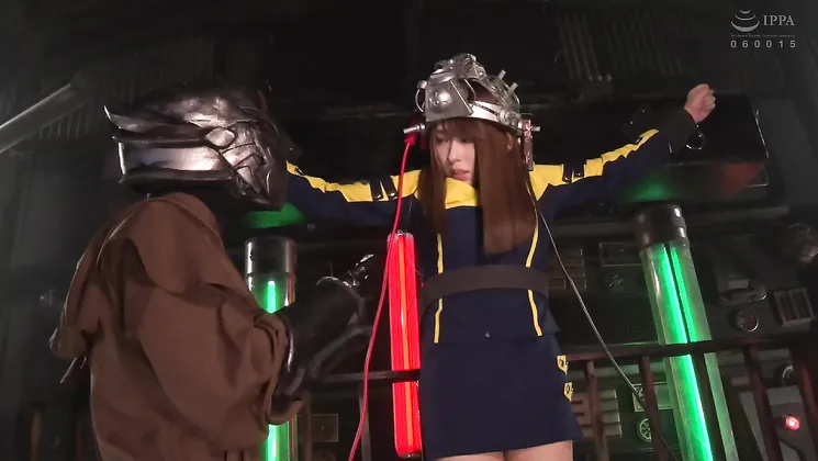 THP-81 Super Heroine Close Call Vol.81 Galaxy Special Search Daytona Ranger