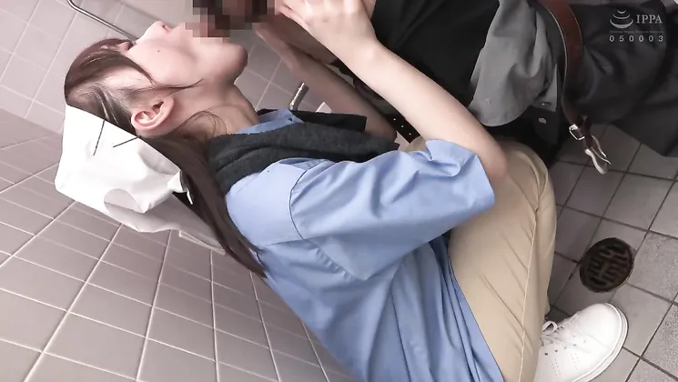 Momo Shiraishi masturbates and swallows loads of dicks at work