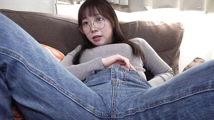 Watch this busty Japanese babe get a facial while getting her glasses wet