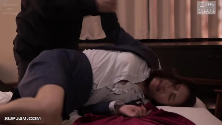 Yuka Tada, the naughty Japanese wife, gets naughty on her trip while working