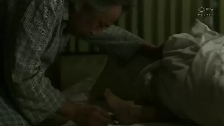 URE-048 Hence My Married Woman Was Taken To Sleep